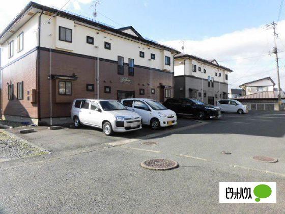 サンフラット  C（101） 駐車場