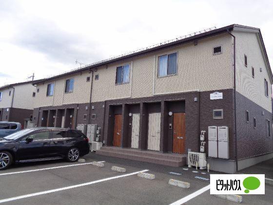 青山駅より徒歩16分 築7年10ヶ月 1階建の賃貸物件