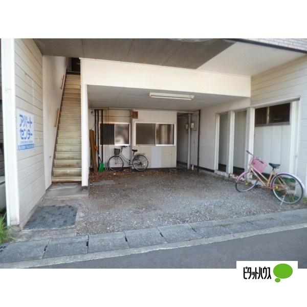 apartment 青山２丁目