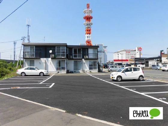 サンプラザ上堂（102） 駐車場