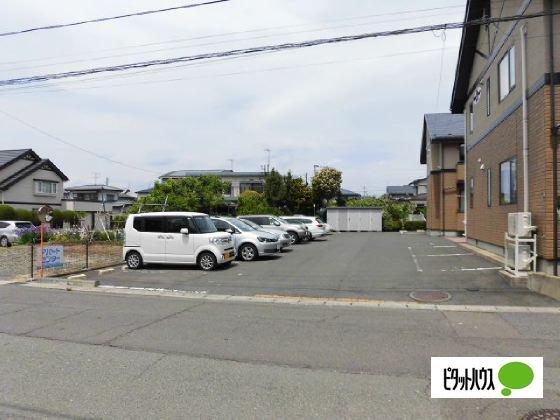 Ｂｒｉｇｈｔ Ｂｕｒｇ　Ｂ棟（102） 駐車場