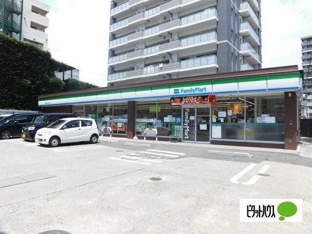 ファミリーマート盛岡中央通三丁目店：449m