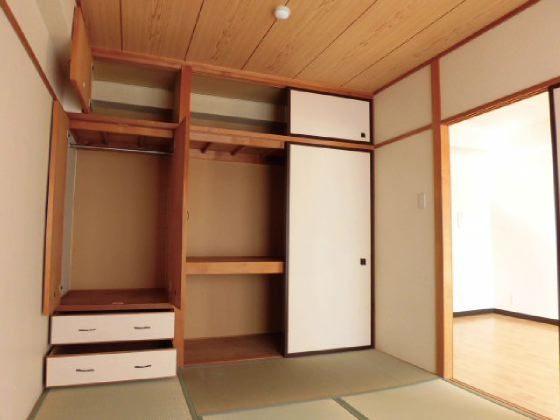 ロフティー滝沢 収納