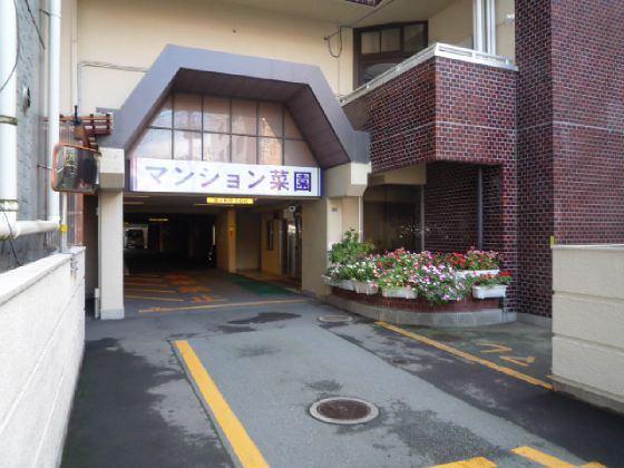 マンション菜園 エントランス