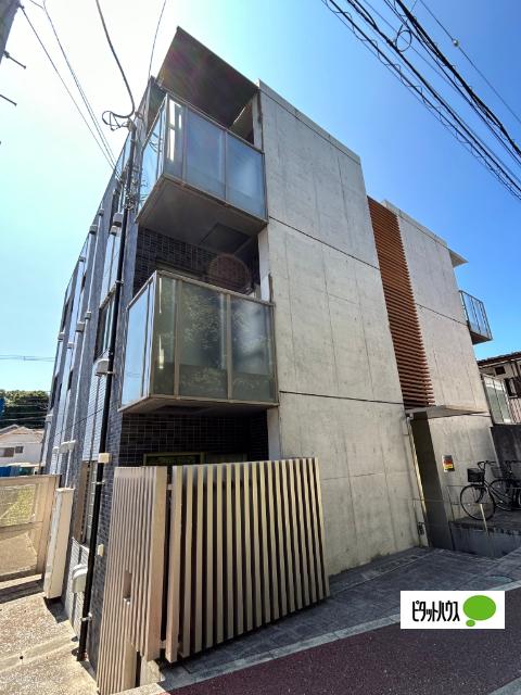 Ｃａｌｍｏ‐Ｃｕｂｅ（102） 外観