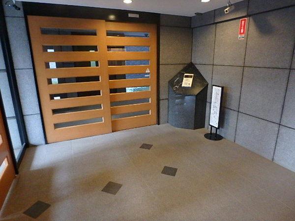 キャニオングランデ碑文谷南 エントランス