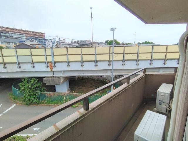 エクシード宮崎台（301） バルコニー