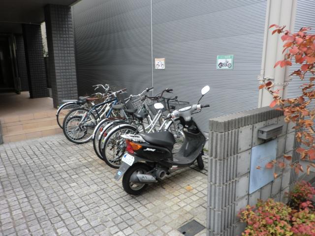 アピアランス 駐車場
