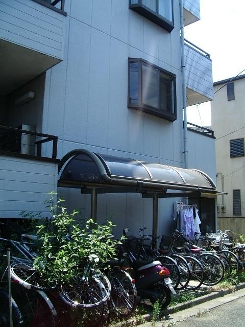グリーンマンション坂下 駐車場