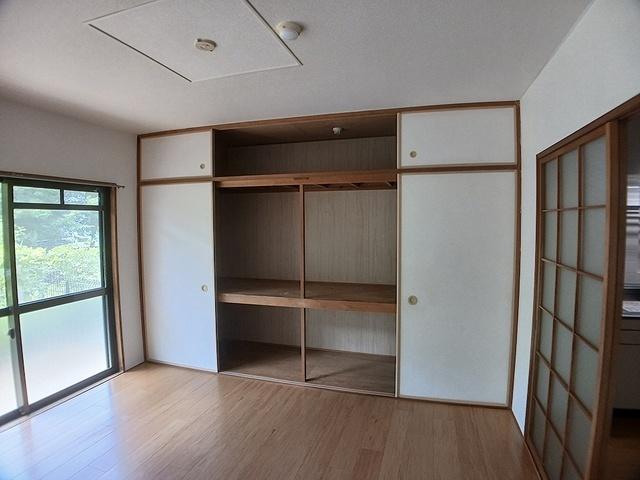ウエストコートＴＡＮＩＧＡＭＩ（103） 収納