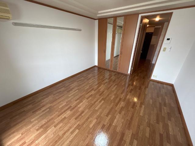 グランエスト 玄関
