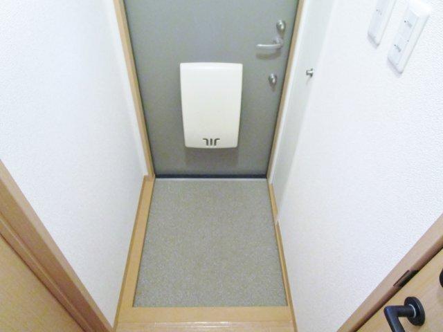 メゾンポレール 玄関