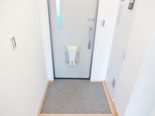 パル南が丘 玄関