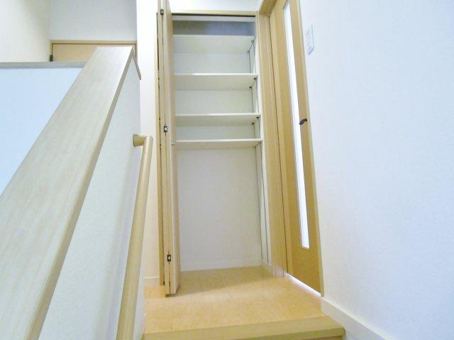 三田市西山アパート 収納