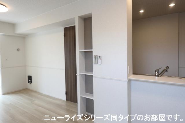 ベル・エクラ　Ⅱ（105） 収納