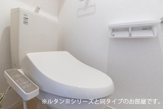 ラヴィアンローズ（203） トイレ