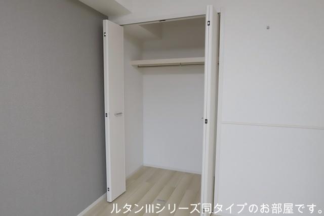ラヴィアンローズ（101） 収納