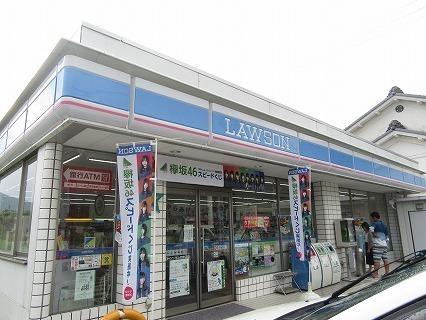 ローソン氷上市辺店：170m