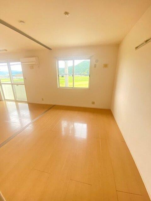 コンフォール・ヴィラ　Ｄ棟（203） 部屋画像