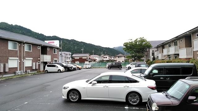 コンフォール・ヴィラ　Ｄ棟（203） 駐車場