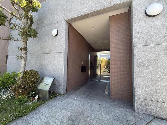 クレール加茂（406） エントランス