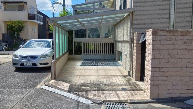 世田谷区八幡山　〜地階のある暮らし〜太陽光発電×全館空調完備 駐車場
