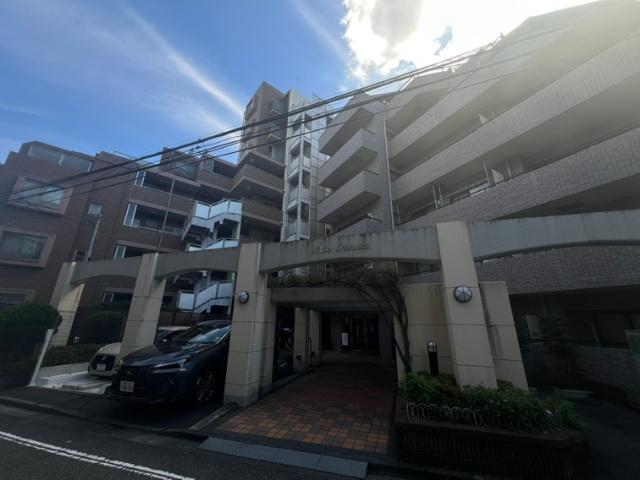 平面駐車場あり