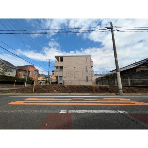 間口が広くシンボリックな外観の建物が期待できます