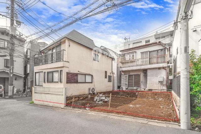 対象地は古屋と更地全てです。