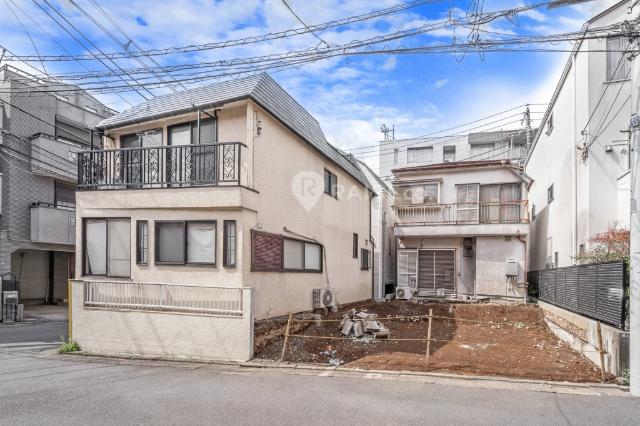 対象地は古屋と更地全てです