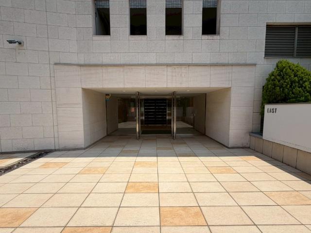 グレンパーク駒場 エントランス