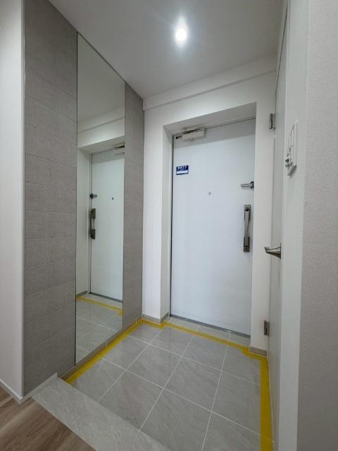 グレンパーク駒場 玄関