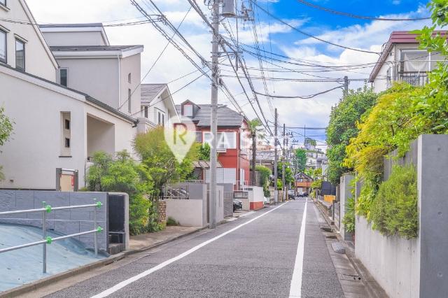 中央町売地＿閑静でスッキリとした街区・学芸大学駅と祐天寺駅両 その他