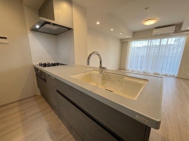 ライオンズマンション弦巻グランフォート キッチン