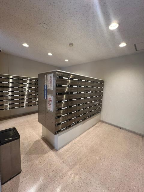 湯島ハイタウンB棟 物件画像