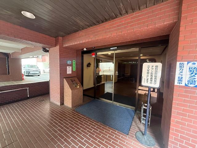 マンション広尾台 エントランス