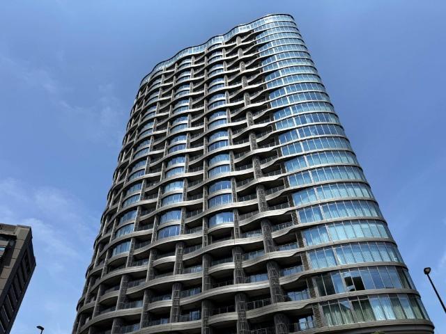 パークコート神宮北参道ザタワー 外観