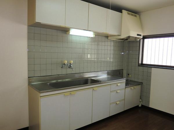 クレスト１５１(内郷綴町)（203） キッチン