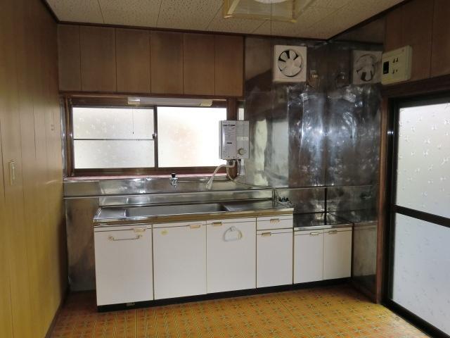 藤社貸家(小名浜岡小名)（D） 部屋画像