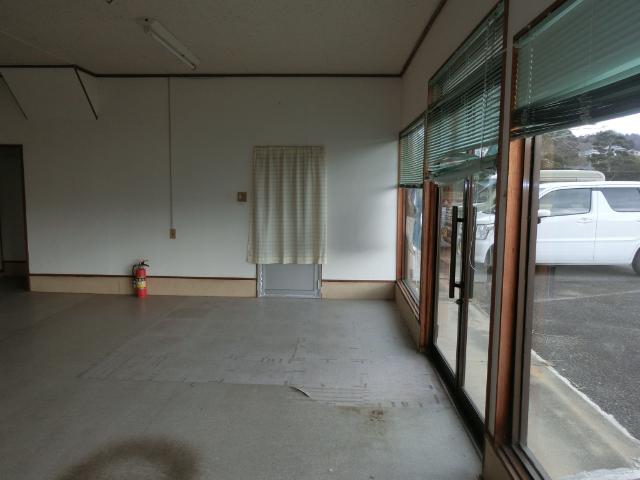 美光テナント(鹿島町下矢田字十王前)（1F−左） 部屋画像