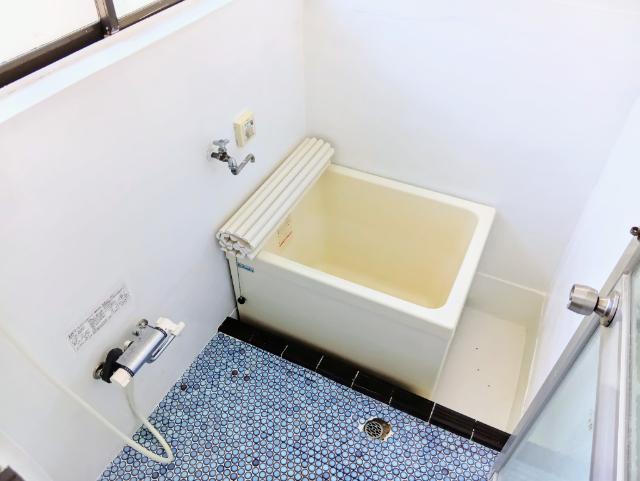若葉台戸建て（若葉台一丁目） バス／シャワー