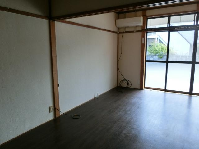 サカイコーポ（平中神谷字前河原町）（102） 室内