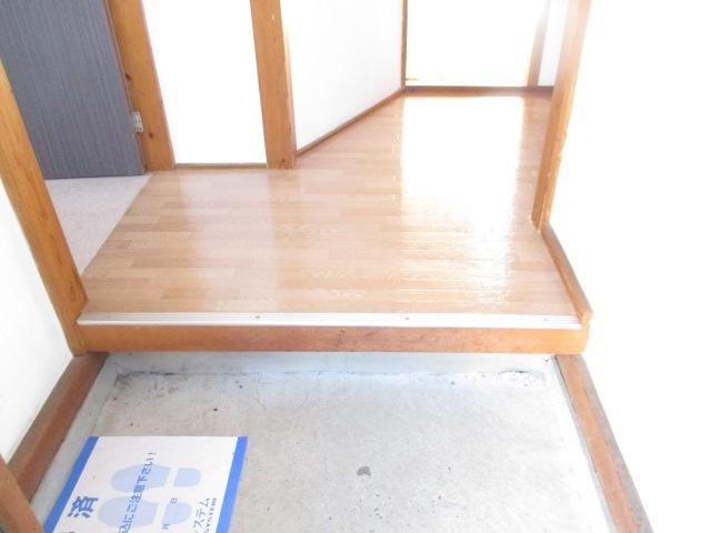 六反田貸家４号棟（小名浜大原）（4） 玄関