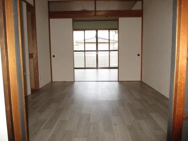 コウシンハイツ（平下平窪）（202） 室内