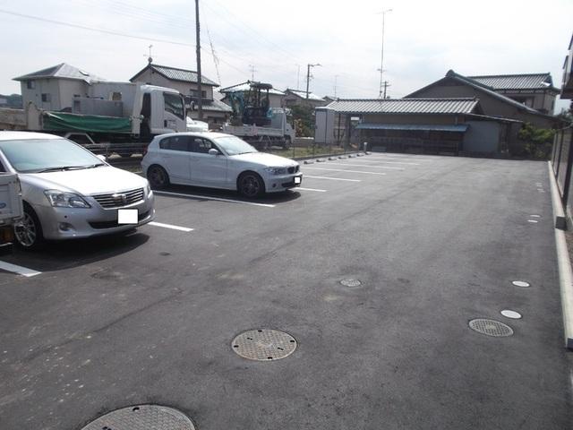 アルシオンＡ（103） 駐車場