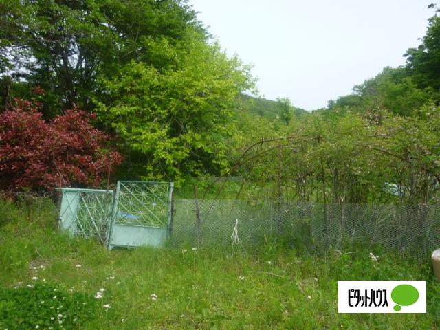 内郷高野町山崎 土地