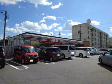 セブンイレブン小牧インター北店：300m