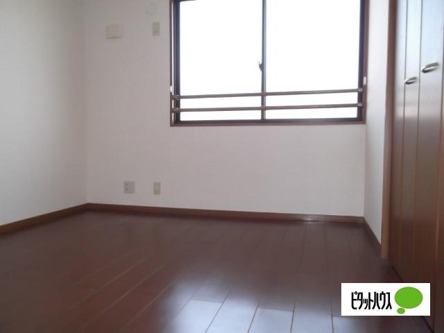 ロイヤルガーデン北屋敷Ⅱ（203） 部屋画像