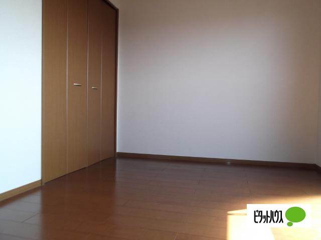 ロイヤルガーデン北屋敷Ⅱ（203） 部屋画像