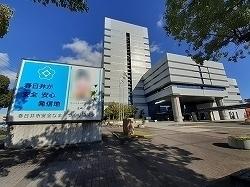 春日井市役所：393m